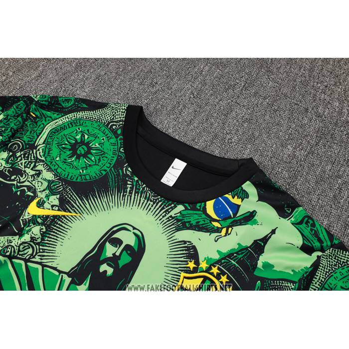 Tracksuit
 Brazil
 Jesus Short Sleeve
 2024-2025 Green
 - Shorts
